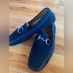 Neiman Marcus Men’s leather suede loafers. Dark Blue/Navy. 10M. With Box
